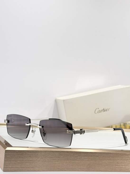 Picture of Cartier Sunglasses _SKUfw77796258fw